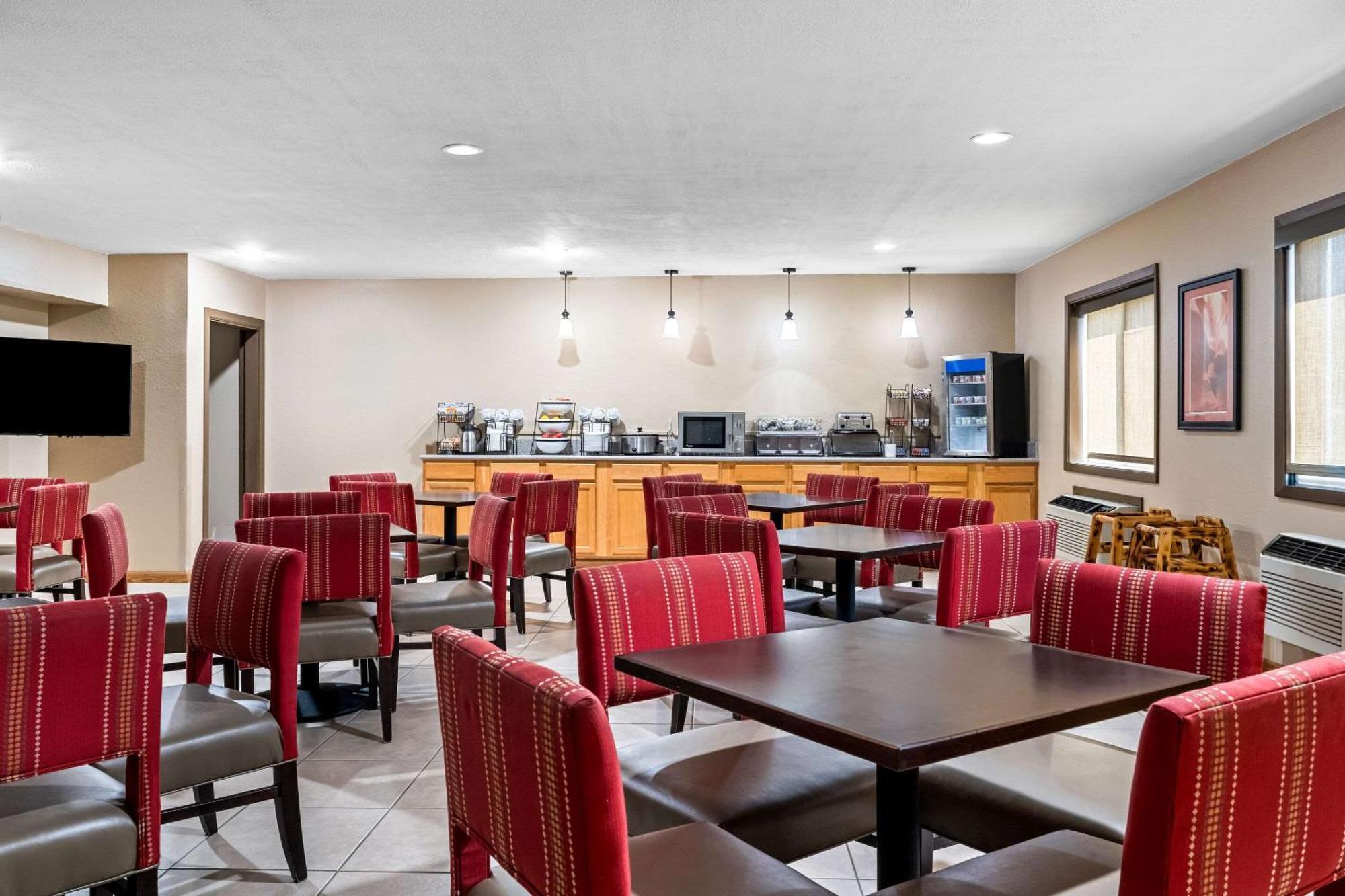 Comfort Inn Worland Hwy 16 To Yellowstone Exterior photo